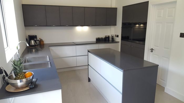 Cuisine moderne avec îlot central
